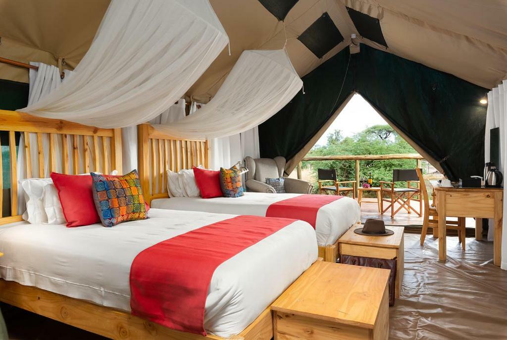 Tlouwana Camp Villa Kasane Exteriör bild